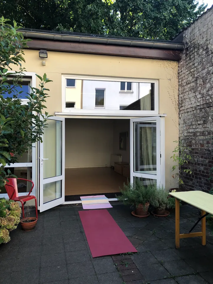 Silke Hurtz - Ashtanga Yoga Schule — yoga-studio in Grafenberg, Düsseldorf — 2