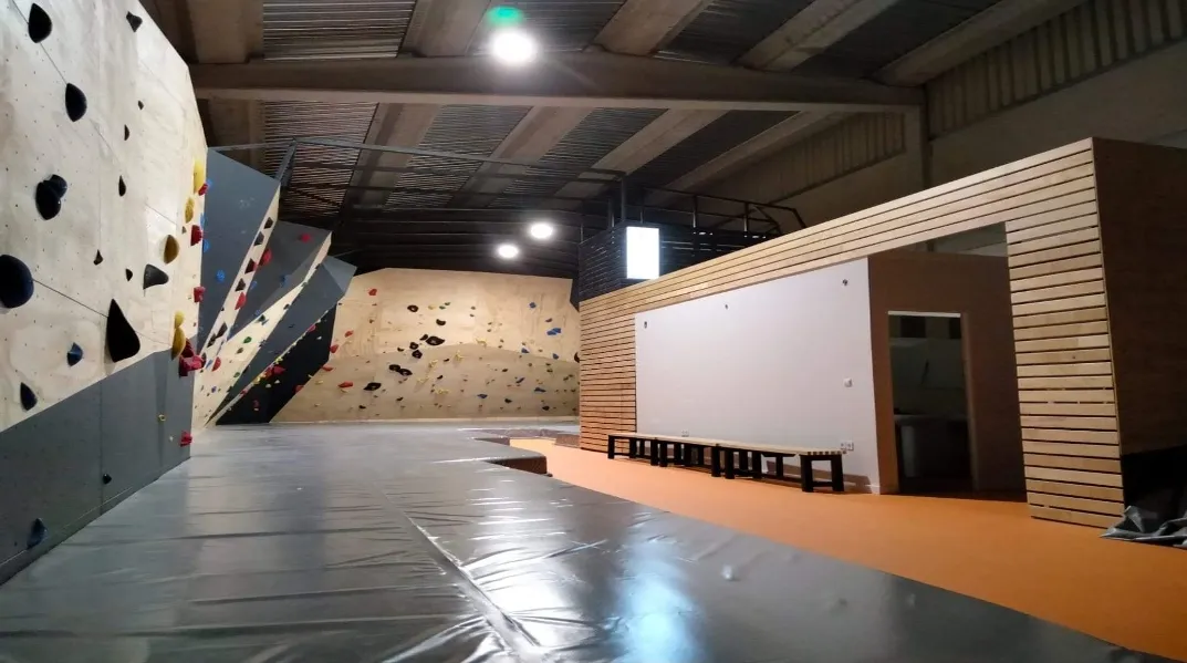 Rocodromo Blokaceres — escalada-studio en Cáceres — 3