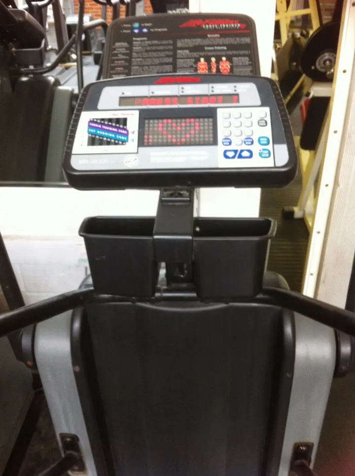 Muscle Base Gym — fitness studio in London — 3