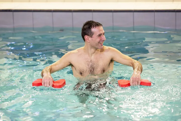 Piscine Oasis Cours Collectifs — salle de fitness-studio à Essarts-en-Bocage — 2