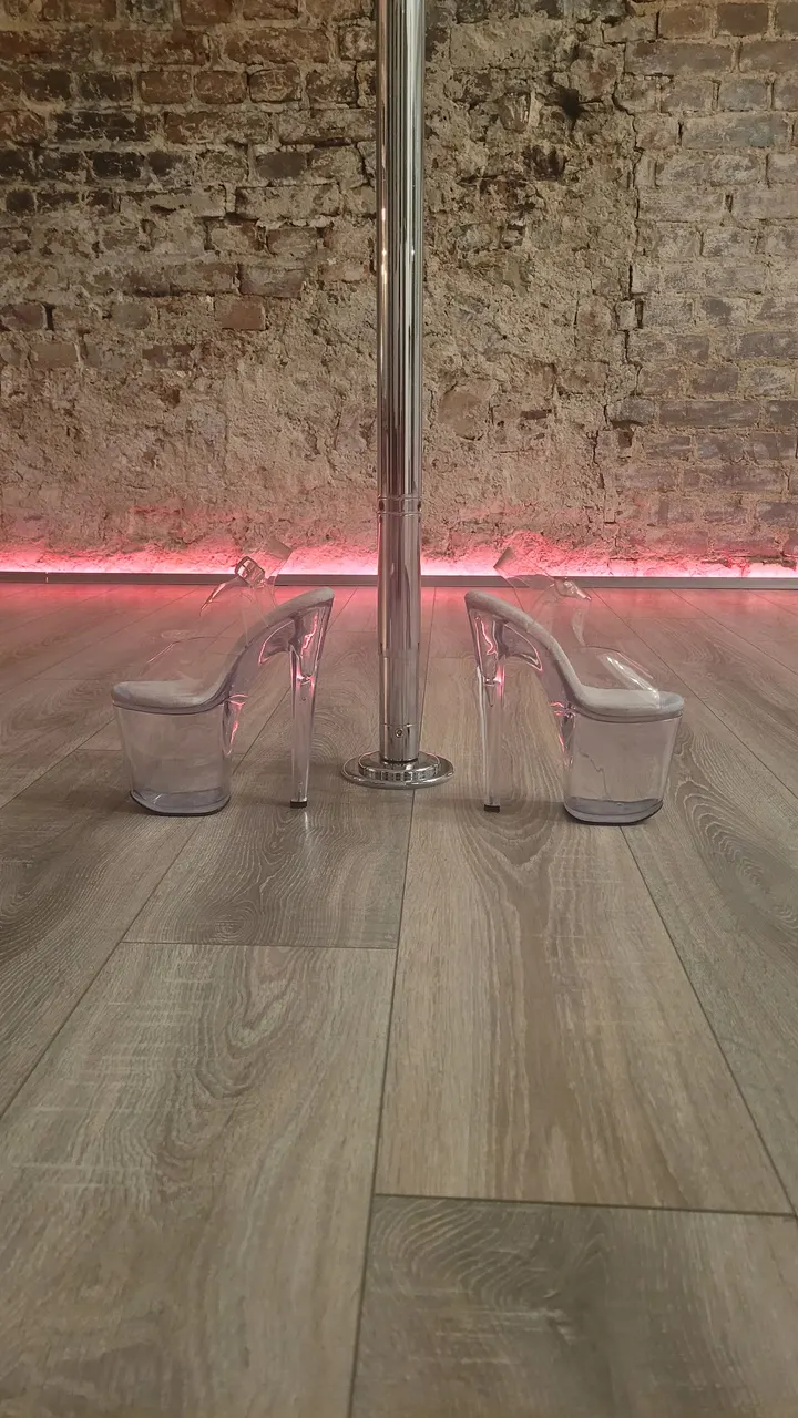 Passion meets Pole — pole fitness-studio in Gemarkung Remscheid, Remscheid — 3