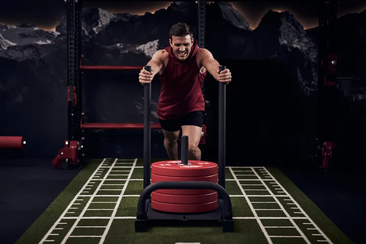 New Mountains — Fitnessstudio in Nikola, Landshut
