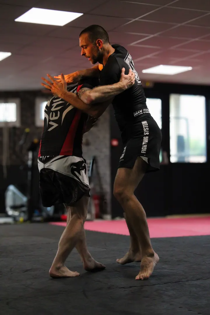 Boxe Libre & Kick Boxing Simiane — arts martiaux-studio à Simiane-Collongue, Marseille — 2