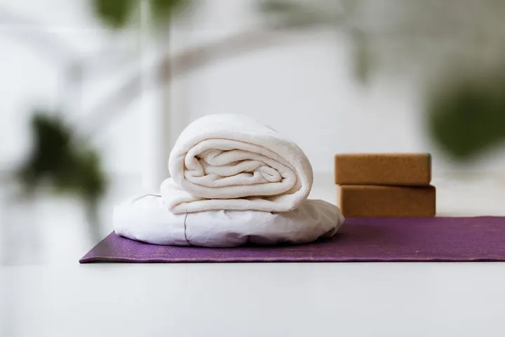 Leben mit Yoga Heike Razaq — yoga-studio in Alkenrath, Leverkusen — 3