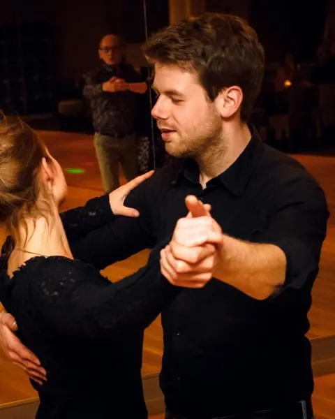 Danscentrum Dekker Spelbergsweg — Sportschool in Enschede