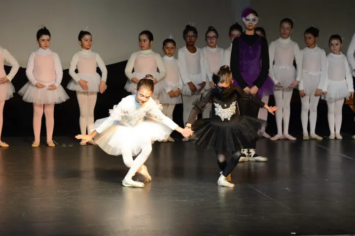 Alma com Dança Artística — dança-studio em Lisboa — 2