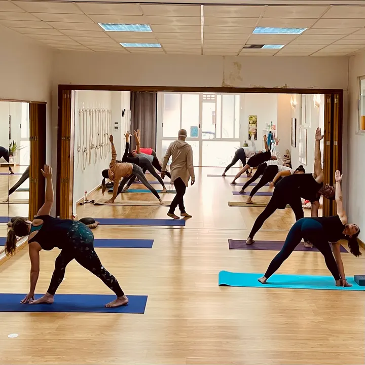 Hanuman Yoga School Calle Asensi — yoga-studio en Castellón de la Plana — 3