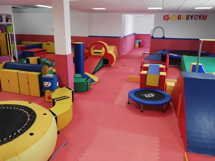 GOBABYGYM NÎMES — Salle de fitness à Saint-Césaire, Nîmes