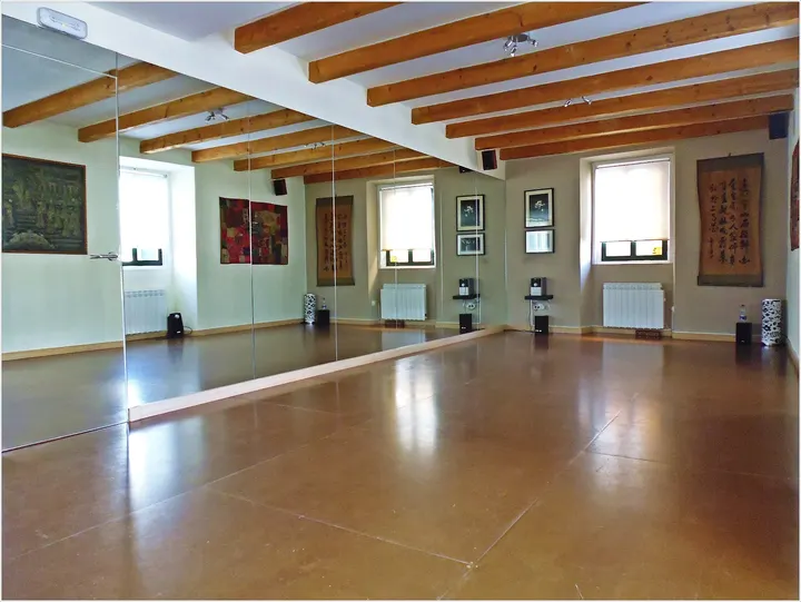 Danza De Naturaleza — baile-studio en Sexmo de Casarrubios, El Escorial — 2