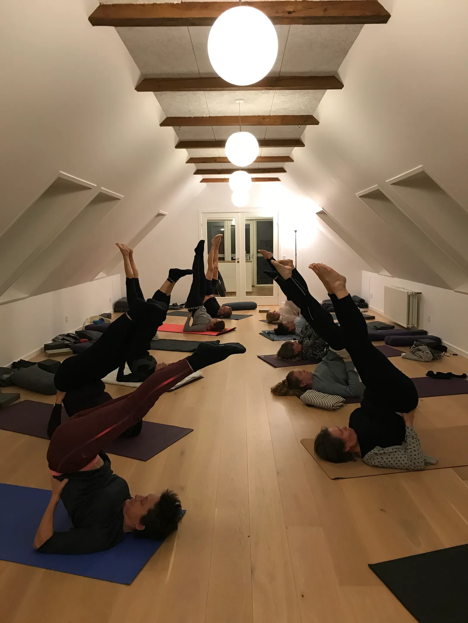 Stina Yoga v / Stina Svejbæk — yoga-studio i Hjortshøj — 2