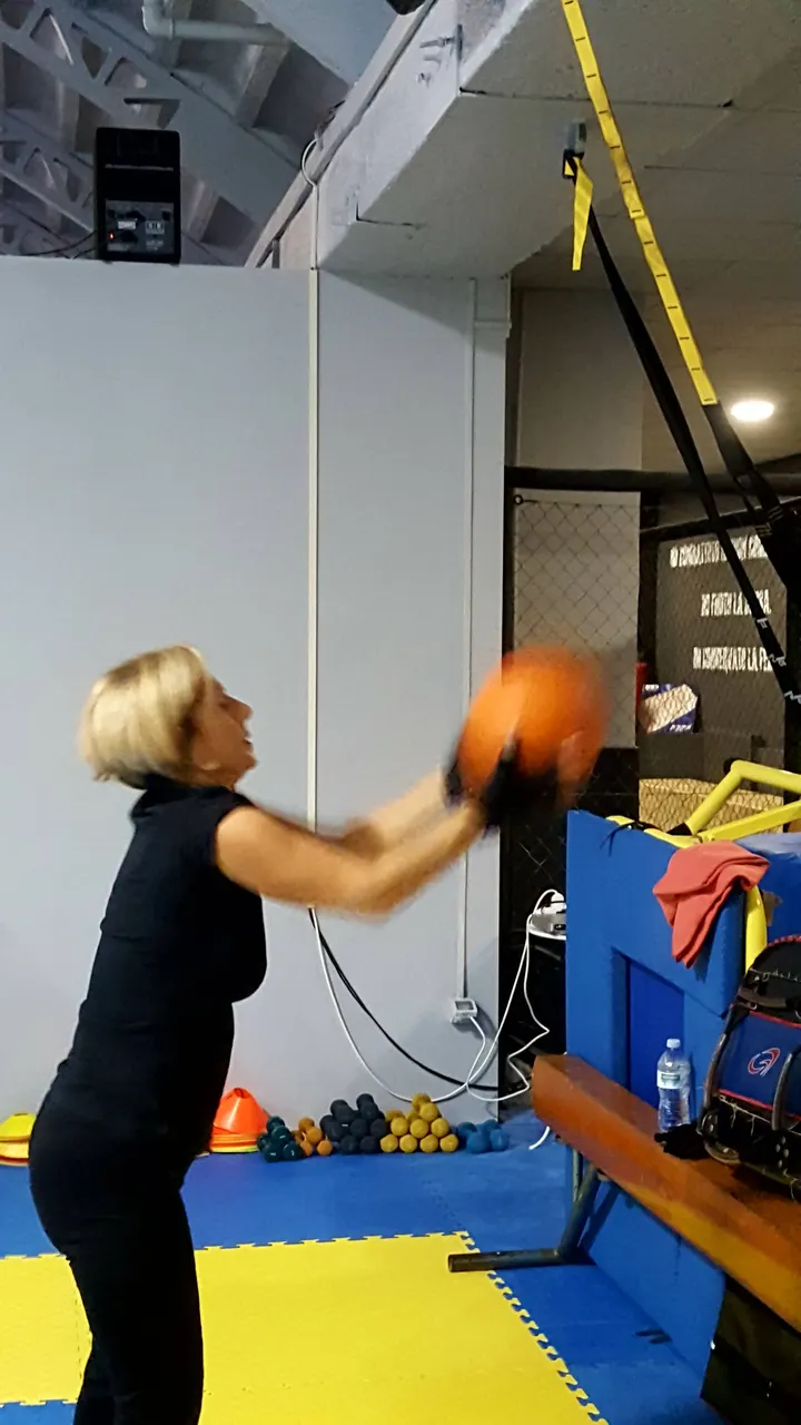 Max Trainer Napoli — personal training-studio a Arenella, Napoli — 3