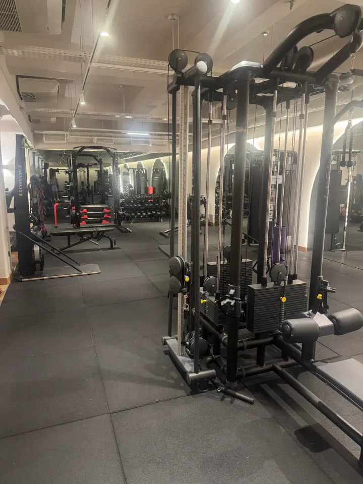 5inco Avenidas Novas — Barre em Campo Pequeno, Lisboa