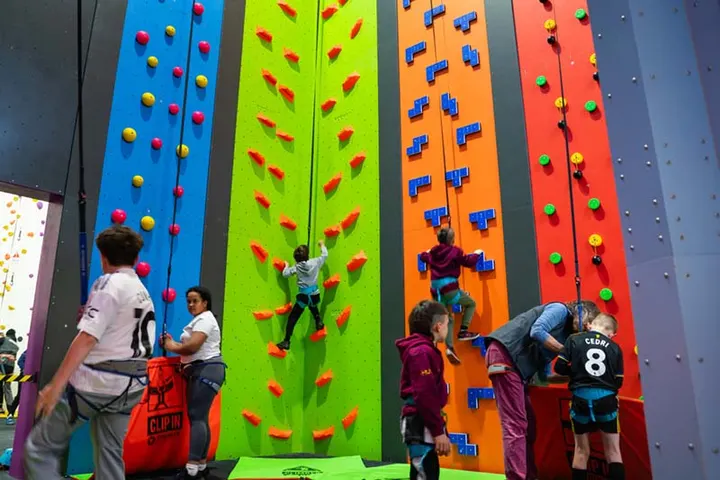 Beacon Climbing Centre — bouldering-studio in Caernarfon — 6