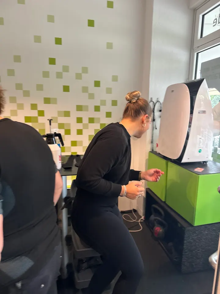 EMS Training fitbox Neukirchen-Vluyn Niederrhein — ems-training-studio in Vluyn, Neukirchen-Vluyn-Vluyn — 2