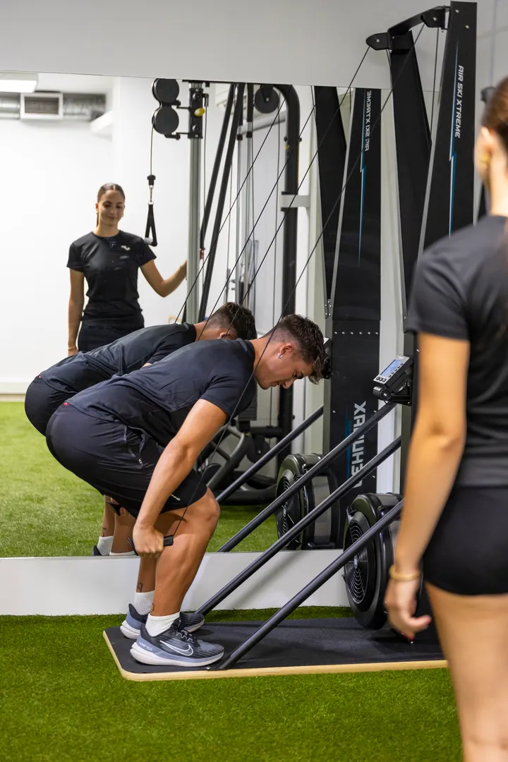 OSTEOKINE. Fisioterapia, Osteopatía y Entrenamiento Personal — entrenamiento personal-studio en Oliveros, Almería — 3