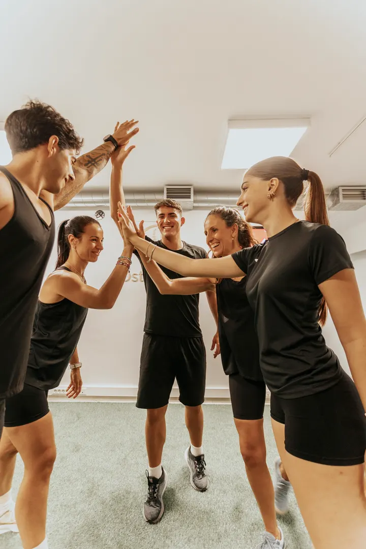 OSTEOKINE. Fisioterapia, Osteopatía y Entrenamiento Personal — entrenamiento personal-studio en Almería — 3