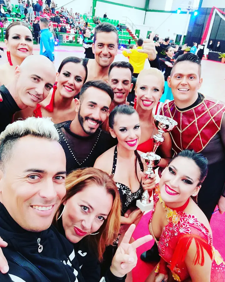Escuela de Baile Latinnova — baile-studio en Lugo, Las Palmas de Gran Canaria — 2