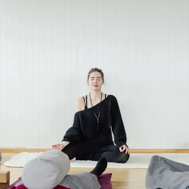 Lane Yoga- Yogainstruktør Heidi Engen Lane — yoga-studio i Meisingset — 3