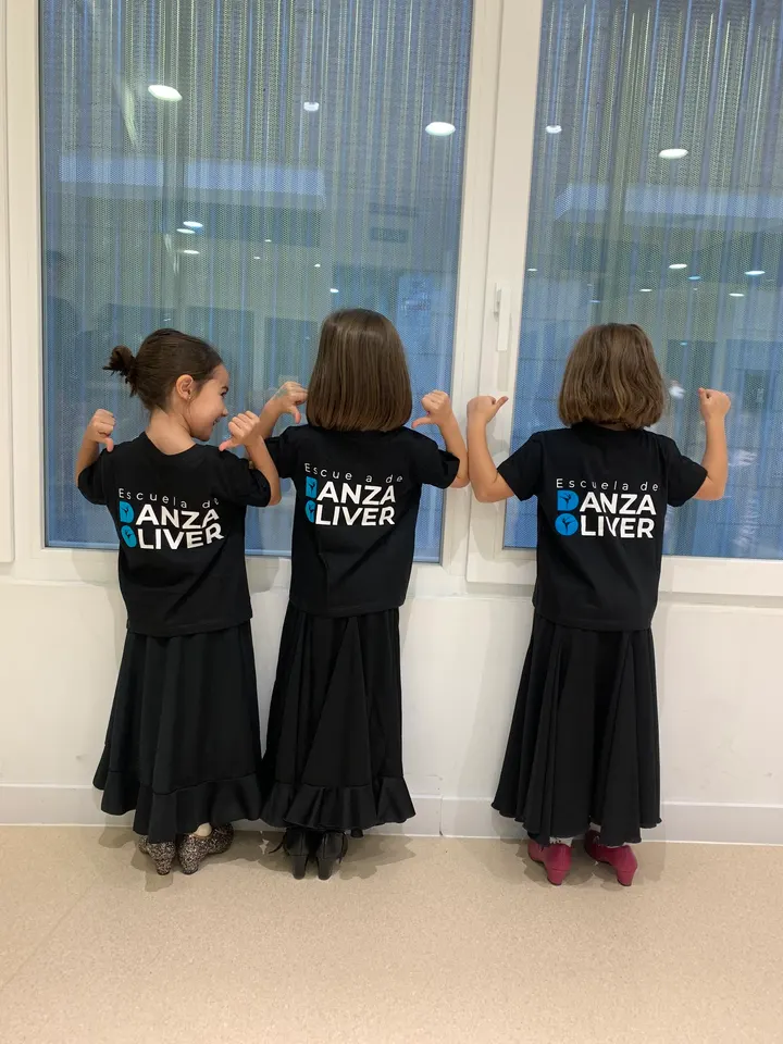 Escuela de danza Oliver — baile-studio en Fígares, Granada — 3