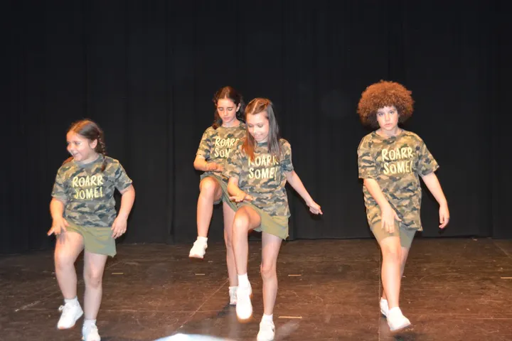 Escuela de danza Oliver — baile-studio en Granada — 4