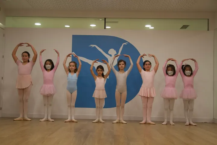Escuela de danza Oliver — baile-studio en Granada — 5