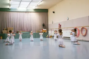 Ballett-Centrum Jontza — tanz-studio in Westend, Mönchengladbach — 2