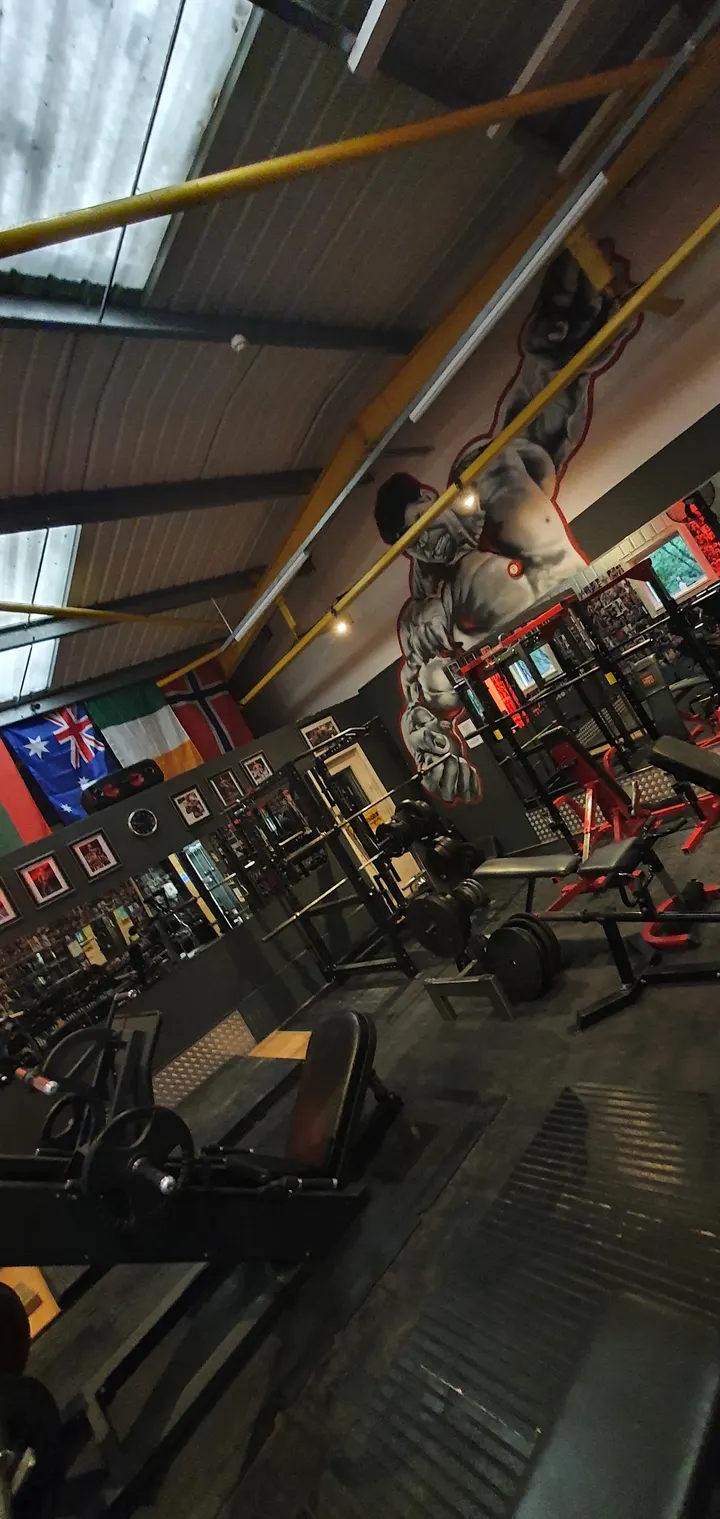 Caffrey's Gym — Fitness Studio in Charlton, Andover