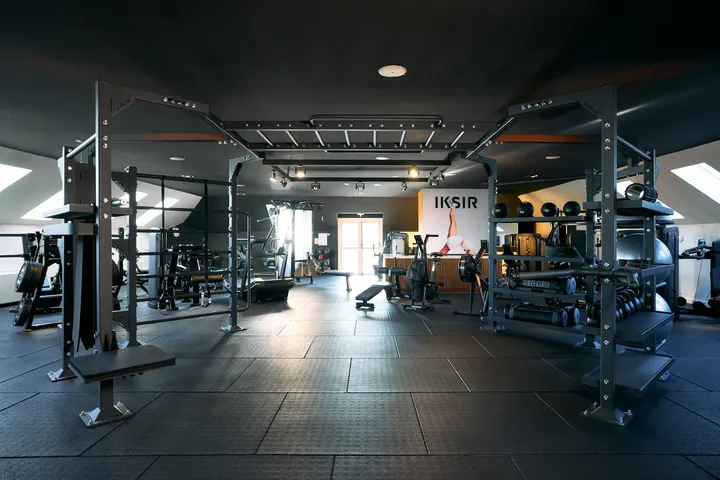 Iksir Sport Club — salle de fitness-studio à Valentin, École-Valentin — 2