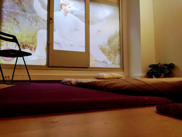 Ugoki Essencial — yoga-studio en Lleida — 2