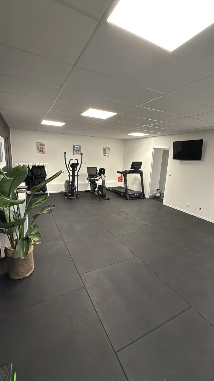 E-Fit Corner — Salle de fitness à Carnoux-en-Provence