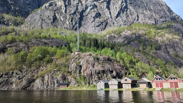 Heit Åkrafjorden Sauna — recovery-studio i Fjæra — 4