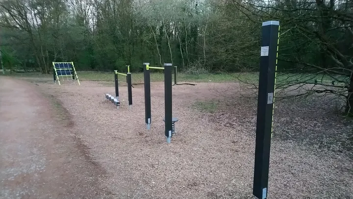 Outdoor Fitness Park — fitnessstudio in Alt-Frankenforst, Bergisch Gladbach — 2