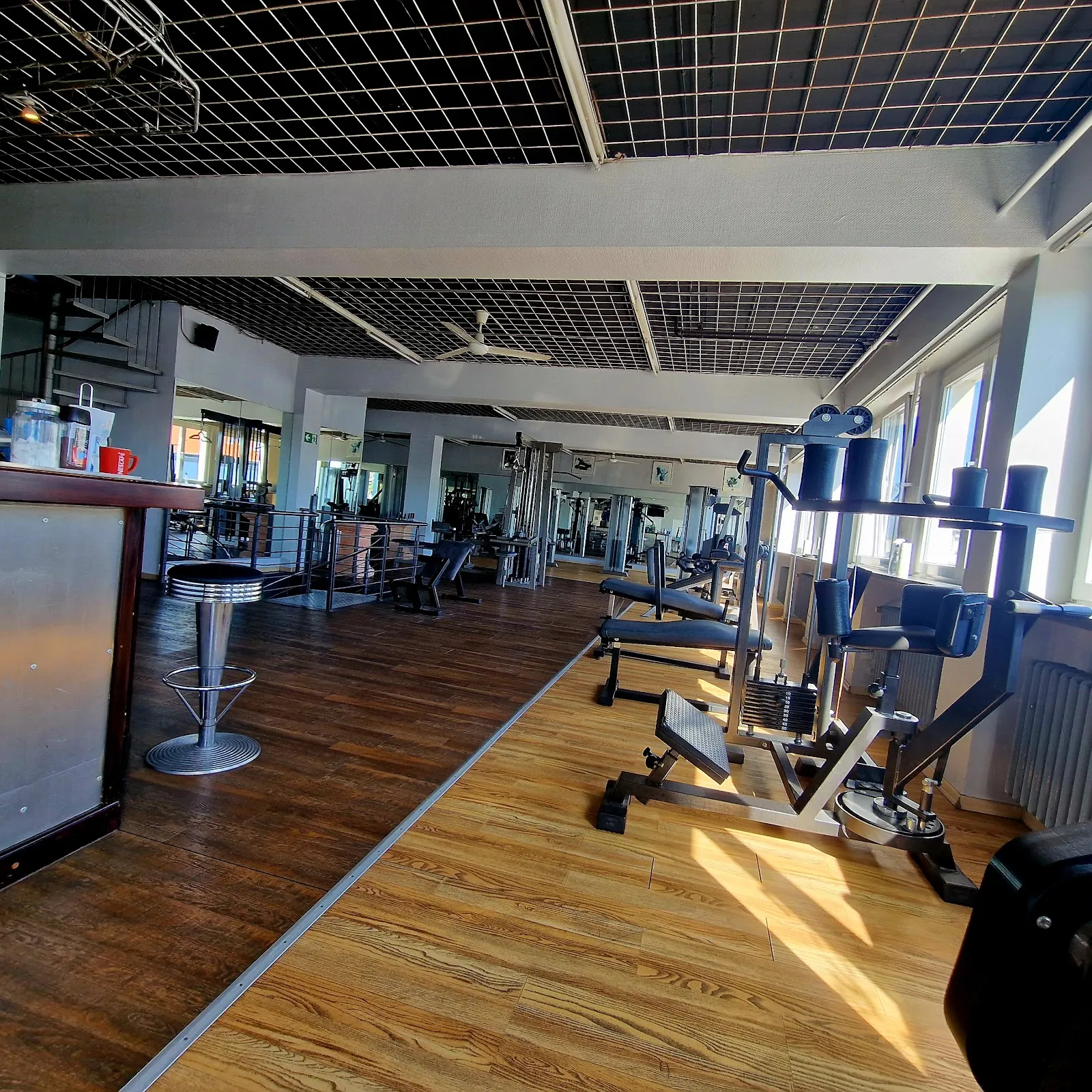 Tommy's Fit-In, Thomas Nalbach Sportstudio — fitnessstudio in Bilderstöckchen, Köln — 3