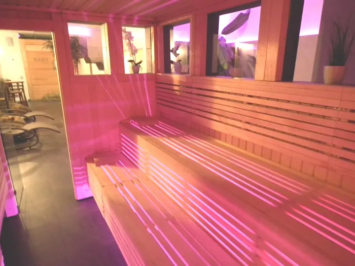 fitX24 / xXx-fitnessclub24 GmbH — fitnessstudio in Gewerbegebiet SO, Ingolstadt — 3
