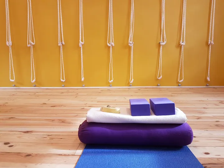 Surya Yoga Studio Iyengar de — Yoga à Montcalm-République, Nîmes