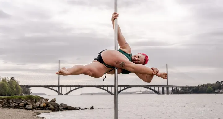 Crazy Ladies Pole dance Brest — salle de fitness-studio à Kerbonne, Brest — 2