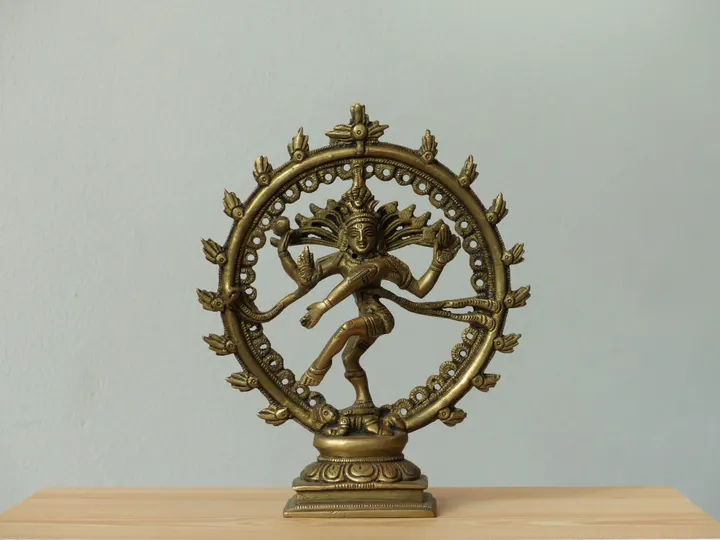 Haags Yogacentrum — Yoga in Haagse Hout, Den Haag