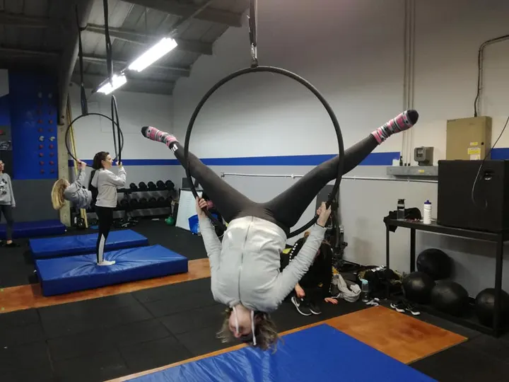 Upside down aerial fitness — aerial-studio in Lychpit, Basingstoke — 2