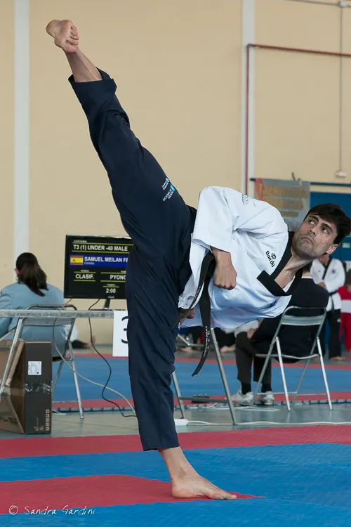 A.D. Gimnasio Escuela Tao — artes marciales-studio en Vigo — 3
