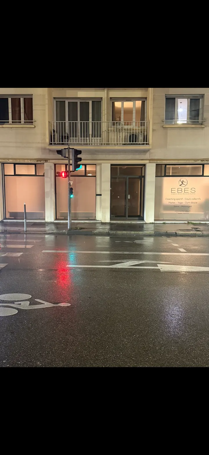 EBES Montchat: — yoga-studio à Grange Blanche, Lyon — 2