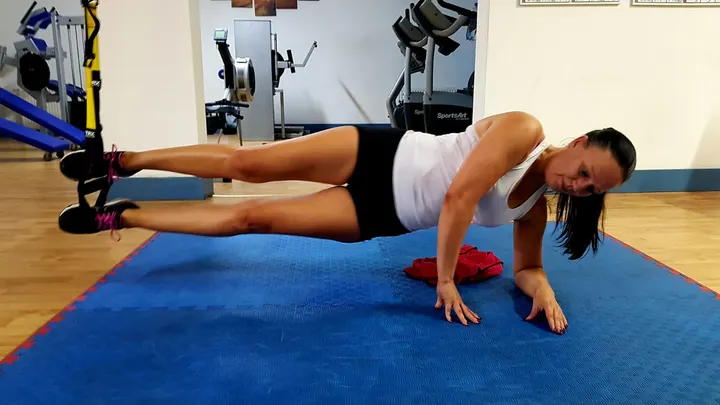 NewFit24 Bedburg — fitnessstudio in Köln — 6