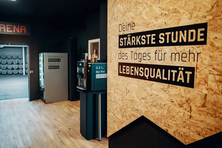 CrossFit Bulls and Bears Heddernheimer Landstraße — crossfit-studio in Frankfurt am Main — 4