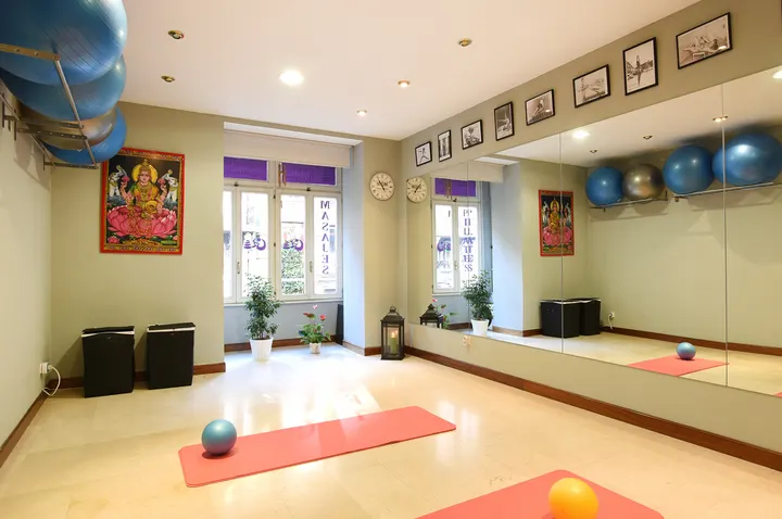 Centro Carmen Romero — entrenamiento personal-studio en Oviedo — 5