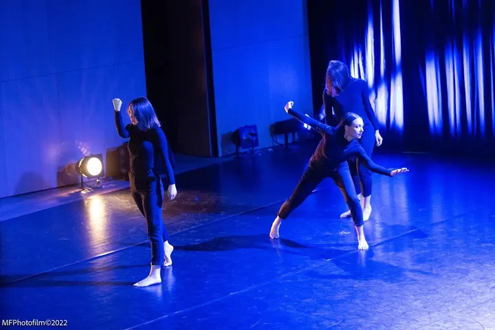 AscEnDanse Hip Hop - Espace Sportif Charles Moureu — danse-studio à Paris 13e Arrondissement, Paris — 2