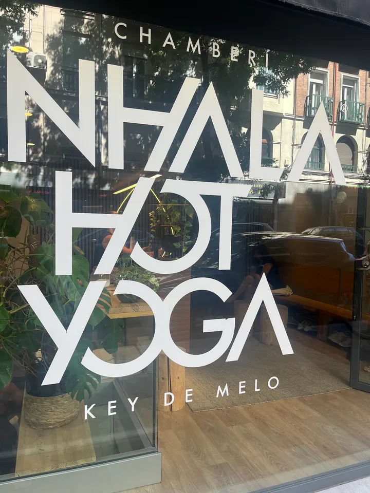 Inhala Hot Yoga — yoga-studio en Madrid — 3