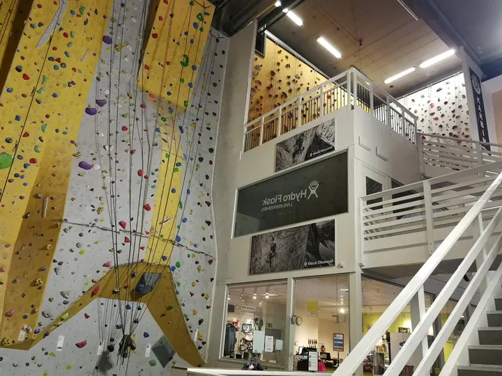 Karbin Klätterhall — klättring-studio i Hägersten, Stockholm — 3
