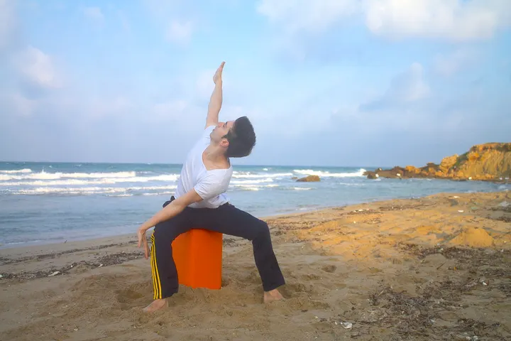 Stefano Peschiulli — yoga-studio en Valencia — 3
