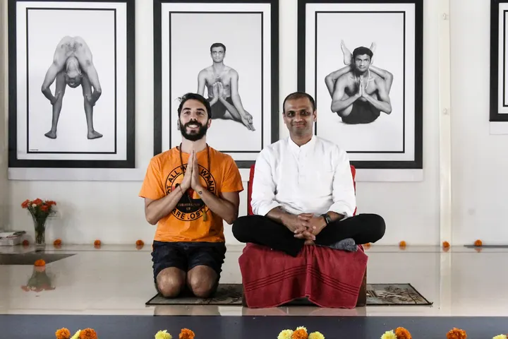 Stefano Peschiulli — yoga-studio en Valencia — 4
