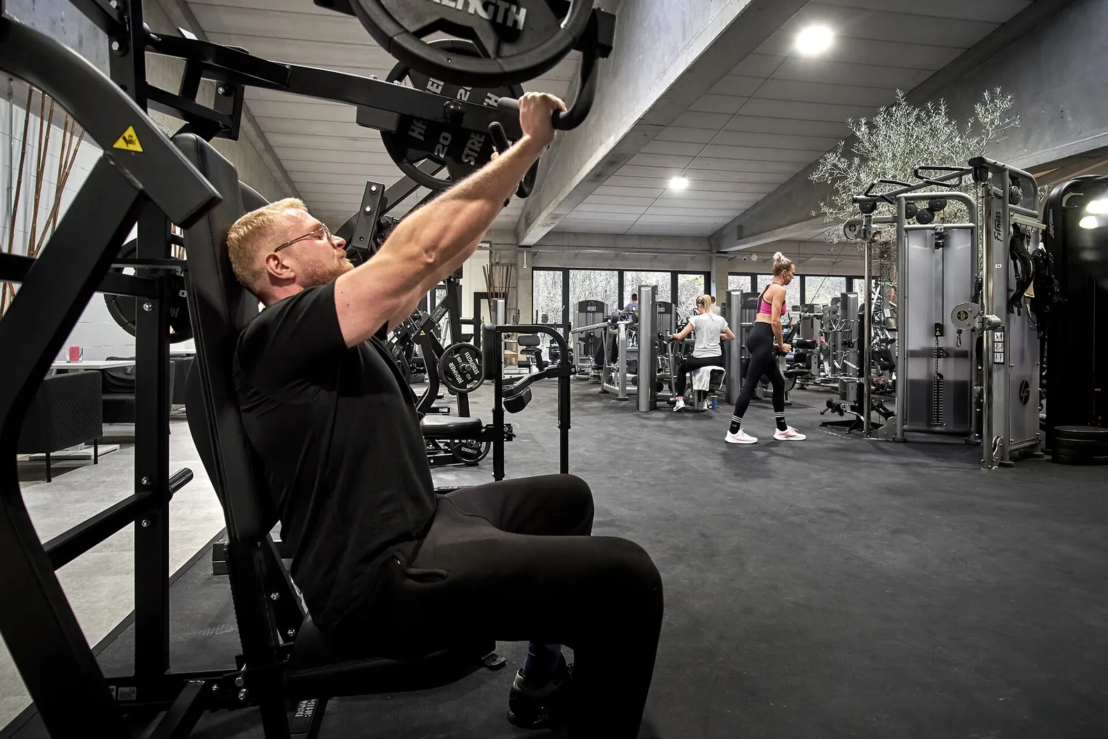 Fitness Studio by O. Riess — träningsstudio i Regensburg — 2