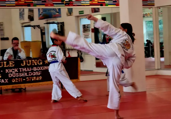 Sportschule Jung — kampfsport-studio in Mitte I (West), Gladbeck — 3